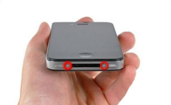 iPhone 4 4s bottom screws